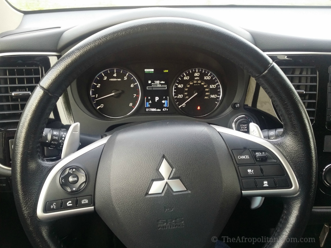 2014 Mitsubishi Outlander Dashboard