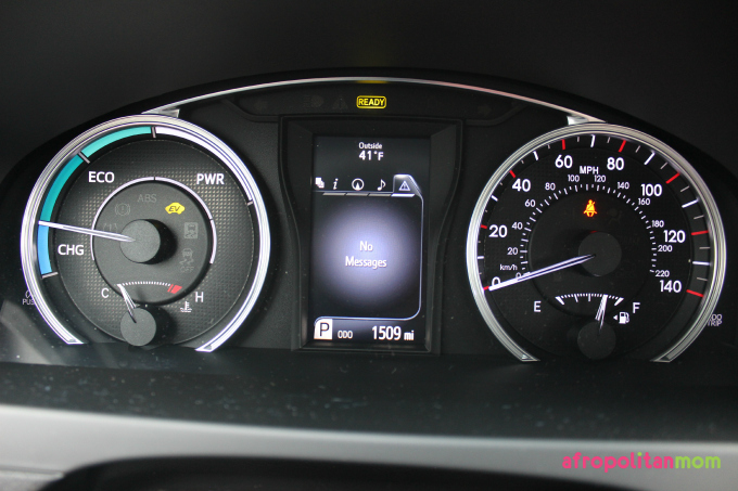 2015 Toyota Camry Hybrid SE Gauge Screen
