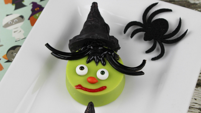 Easy Halloween Treats - Wicked Witch Cookies 