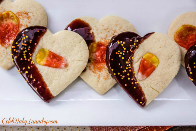 homemade-halloween-heart-sugar-cookies-with-candy-corn-4