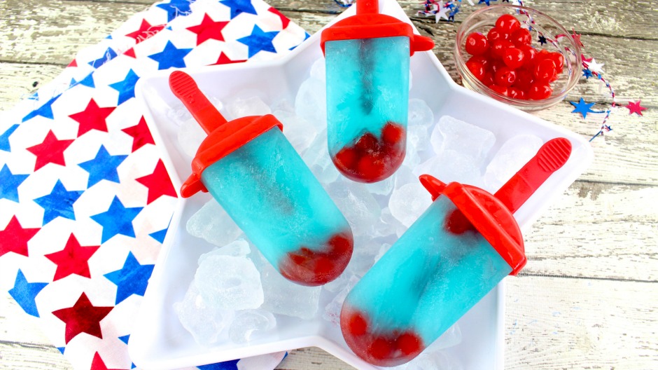 Red White and Blue Patriotic Boozy Popsicles